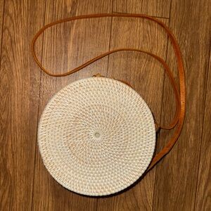Woven Rattan Circle Bag Leather Strap Boho Crossbody Purse Crown Vintage Vacay